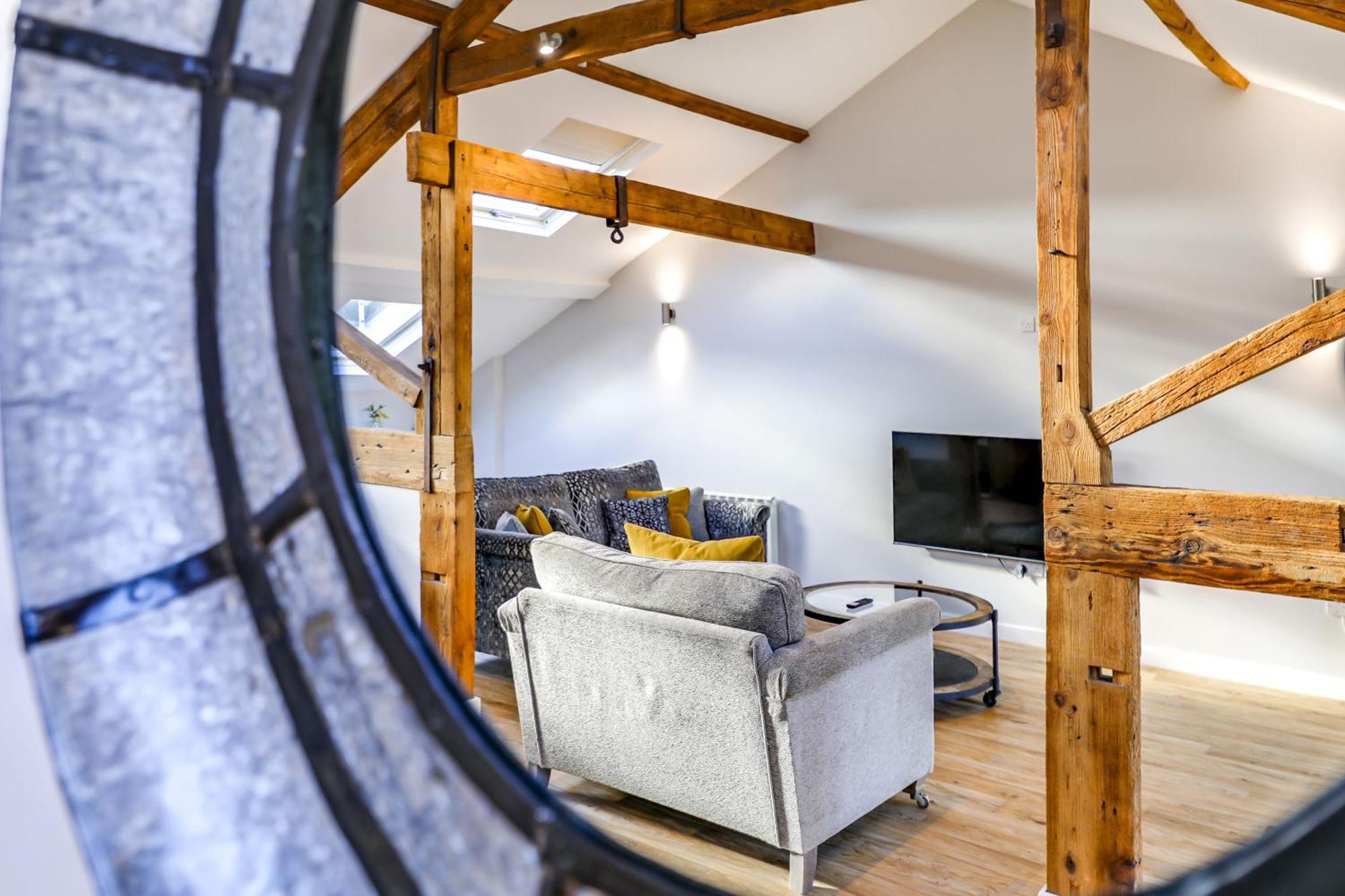 The Old Warehouse Ely "Apartments" Bagian luar foto
