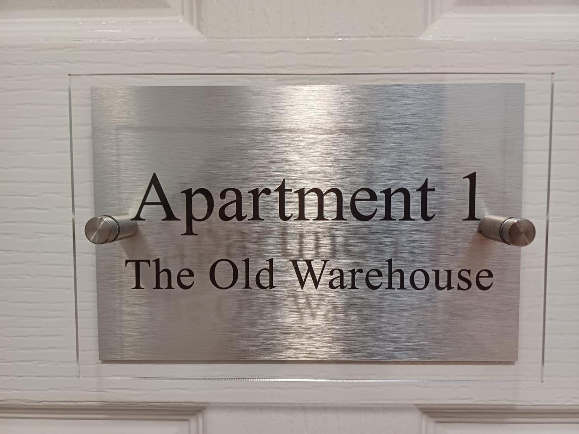 The Old Warehouse Ely "Apartments" Bagian luar foto
